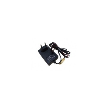 16V 2.5A Rca Çıkışlı Priz Tipi Adaptör