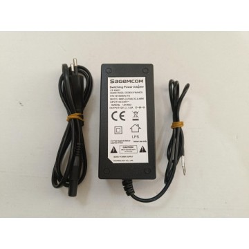 Sagemcom 12V 5A 48W 5.5x2.5mm Masa Tipi Adaptör